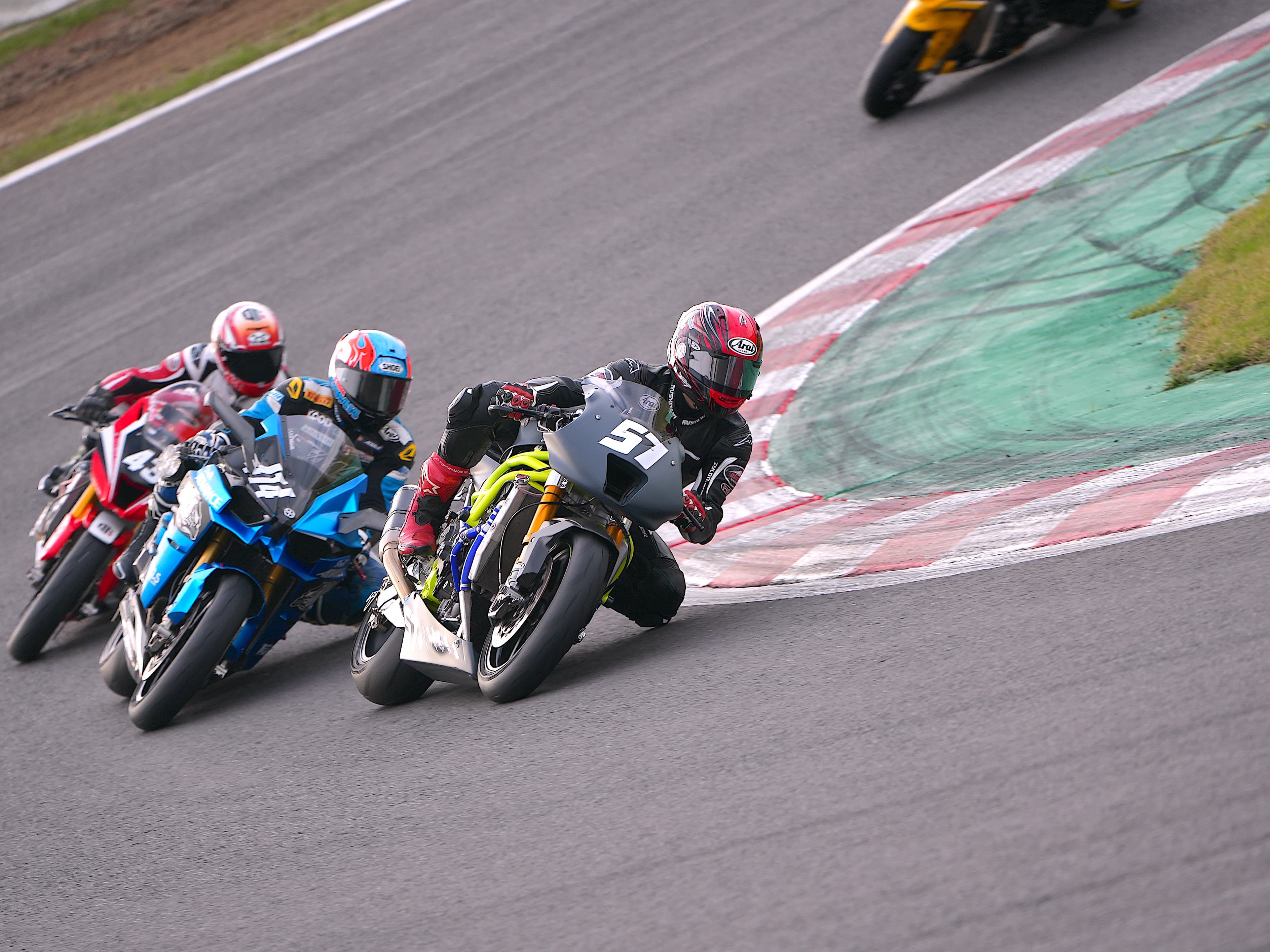 奥田教介 レース写真 1